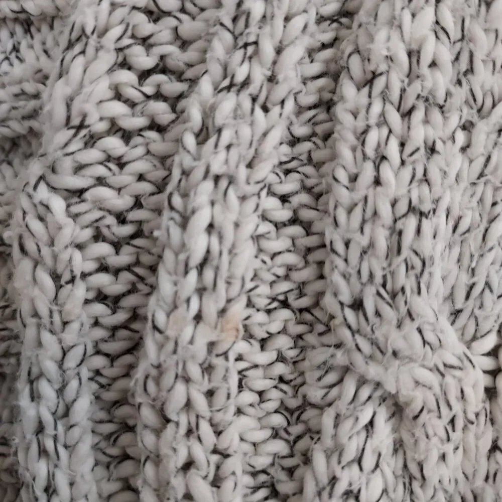 Sundance Chunky Knit Open Front 3/4 Sleeve Gray Cardigan Sweater